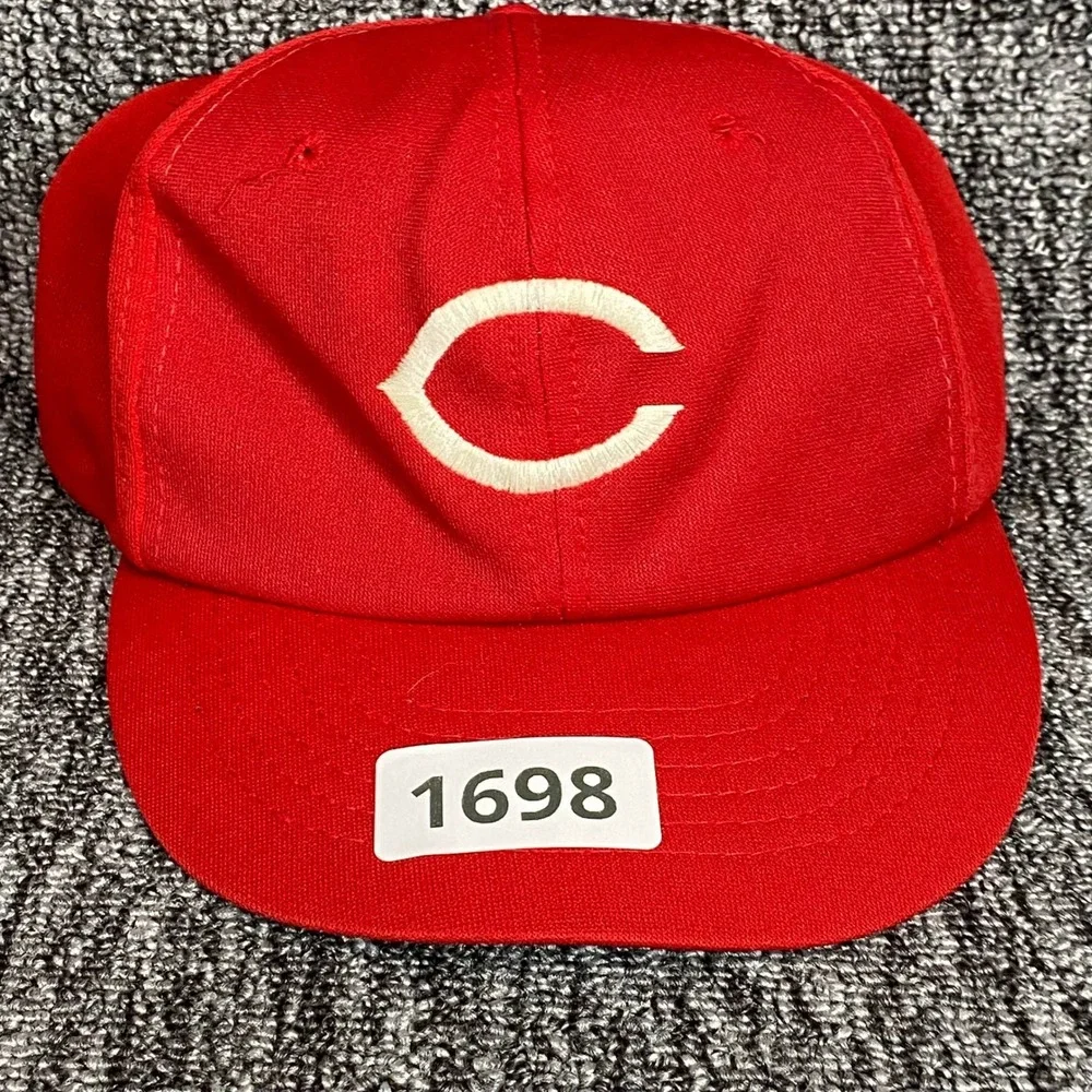 Vintage 80s Cincinnati Reds Hat MLB Baseball Red Cap Snapback Cap Up to 7 3/4